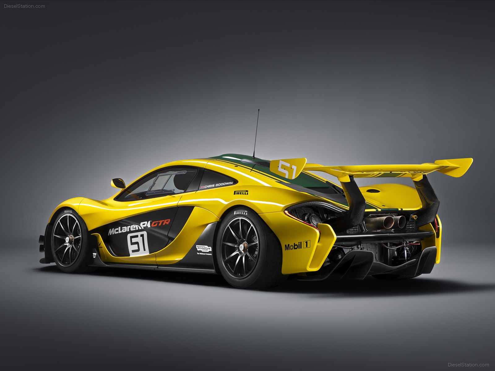 McLaren P1 GTR 2015