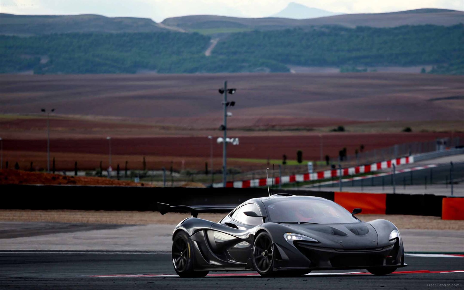 McLaren P1 GTR 2015
