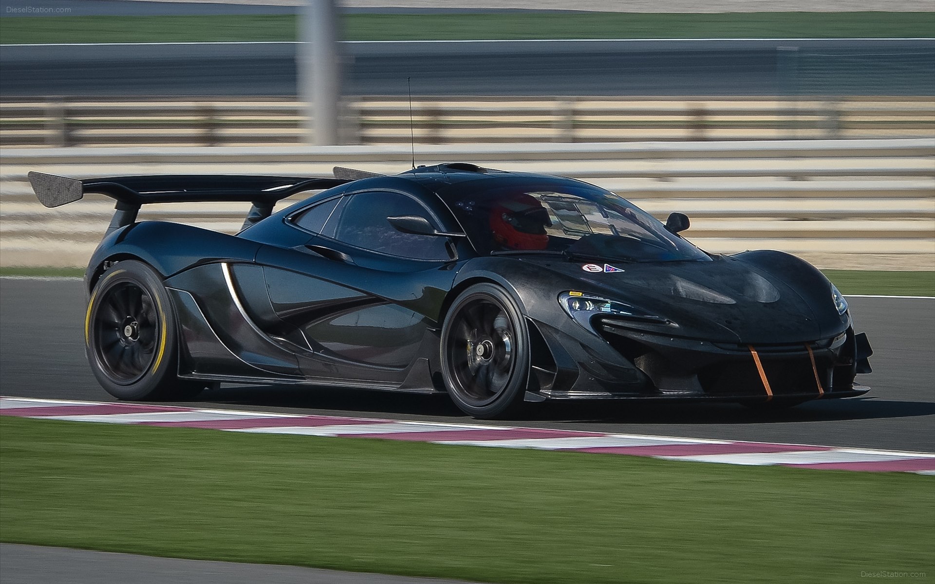 McLaren P1 GTR 2015