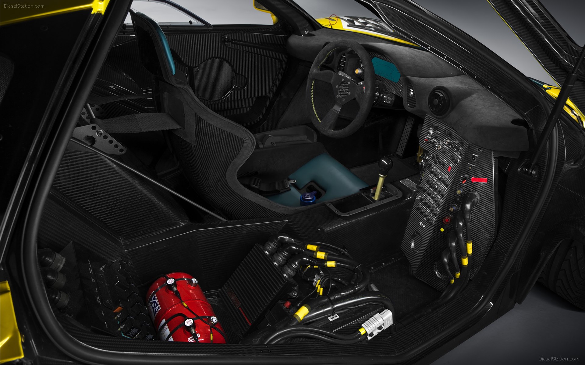 McLaren P1 GTR 2015