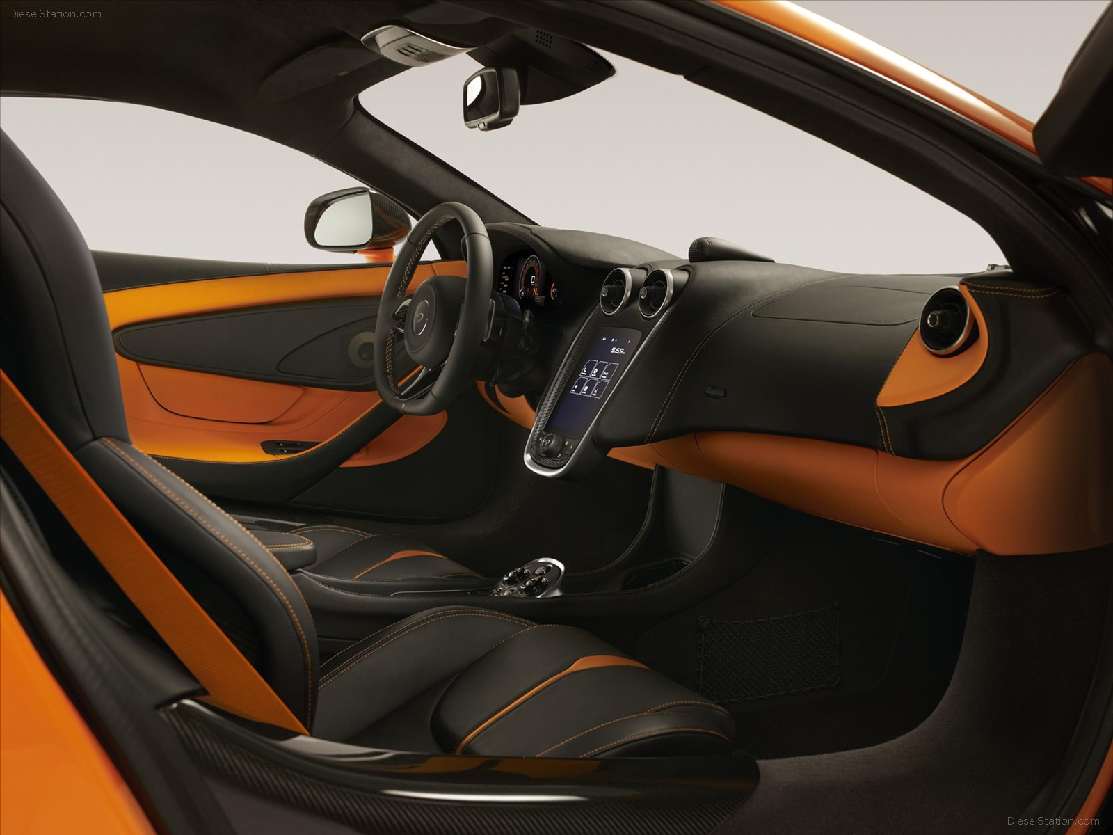 McLaren 570S Coupe 2016