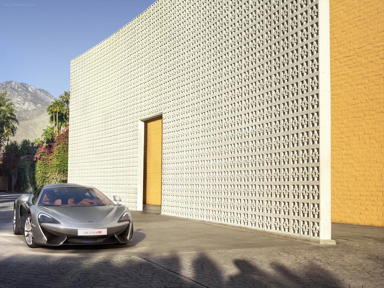 McLaren 570S Coupe 2016
