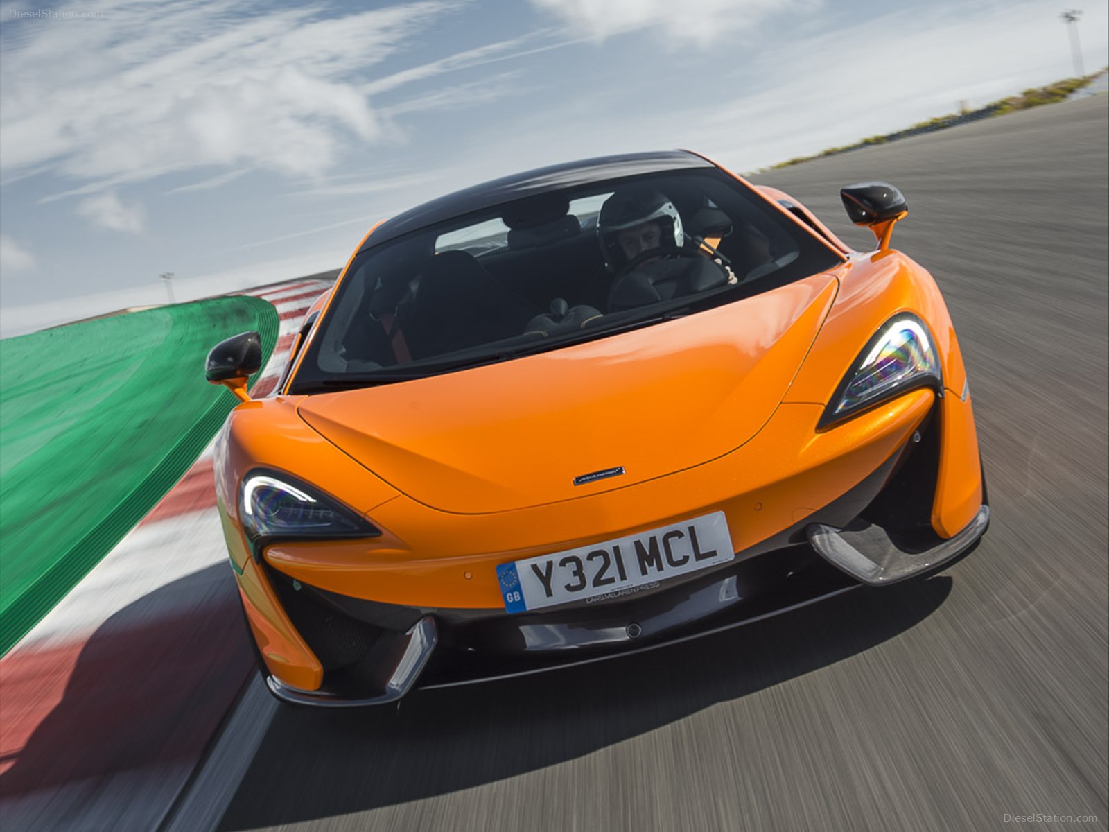 McLaren 570S Coupe 2016