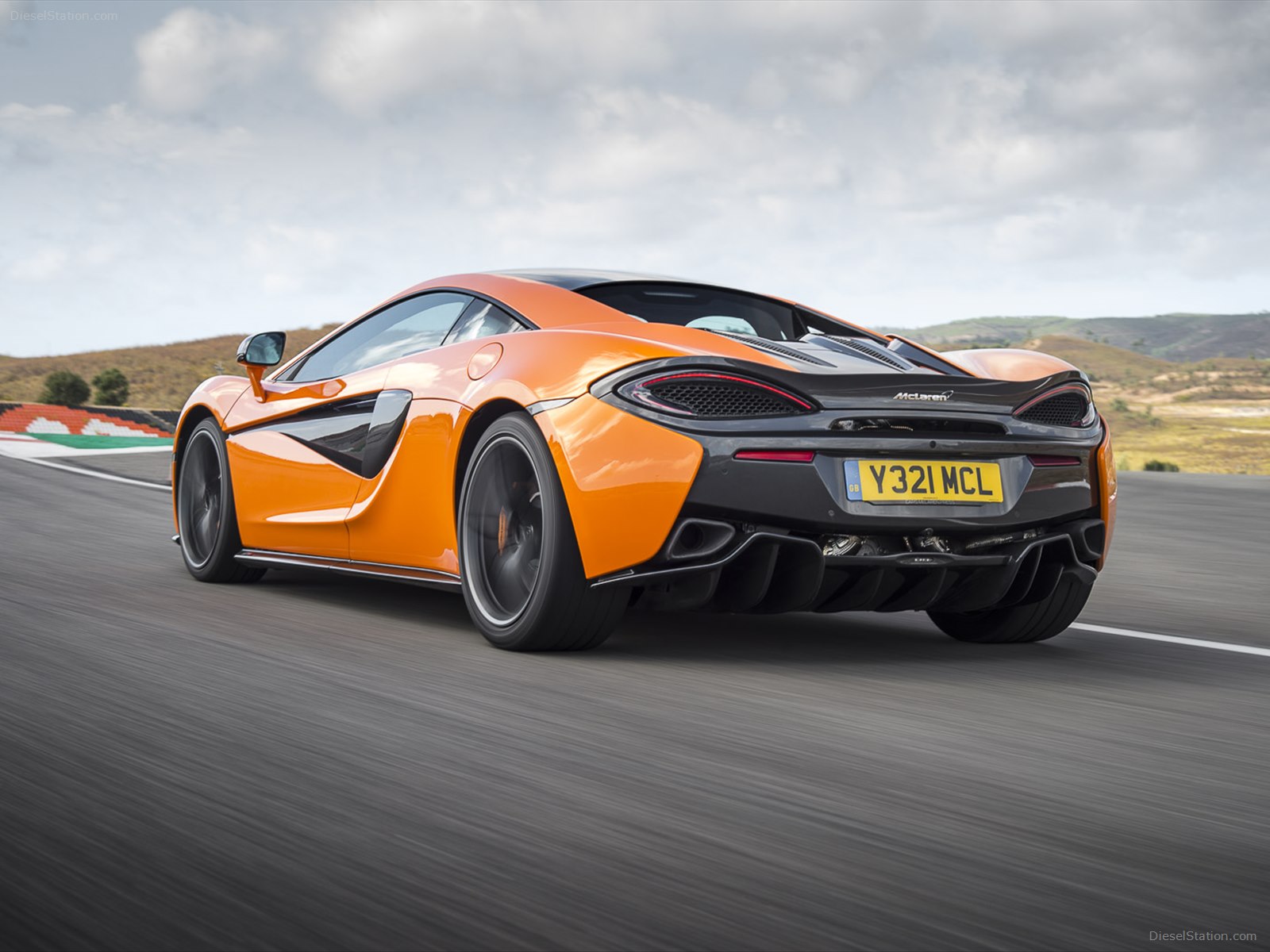 McLaren 570S Coupe 2016