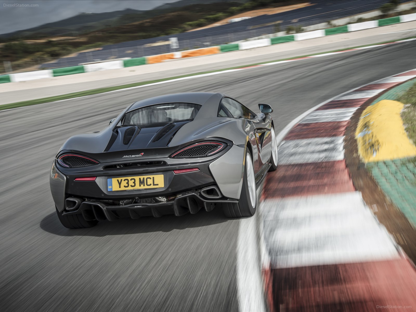 McLaren 570S Coupe 2016