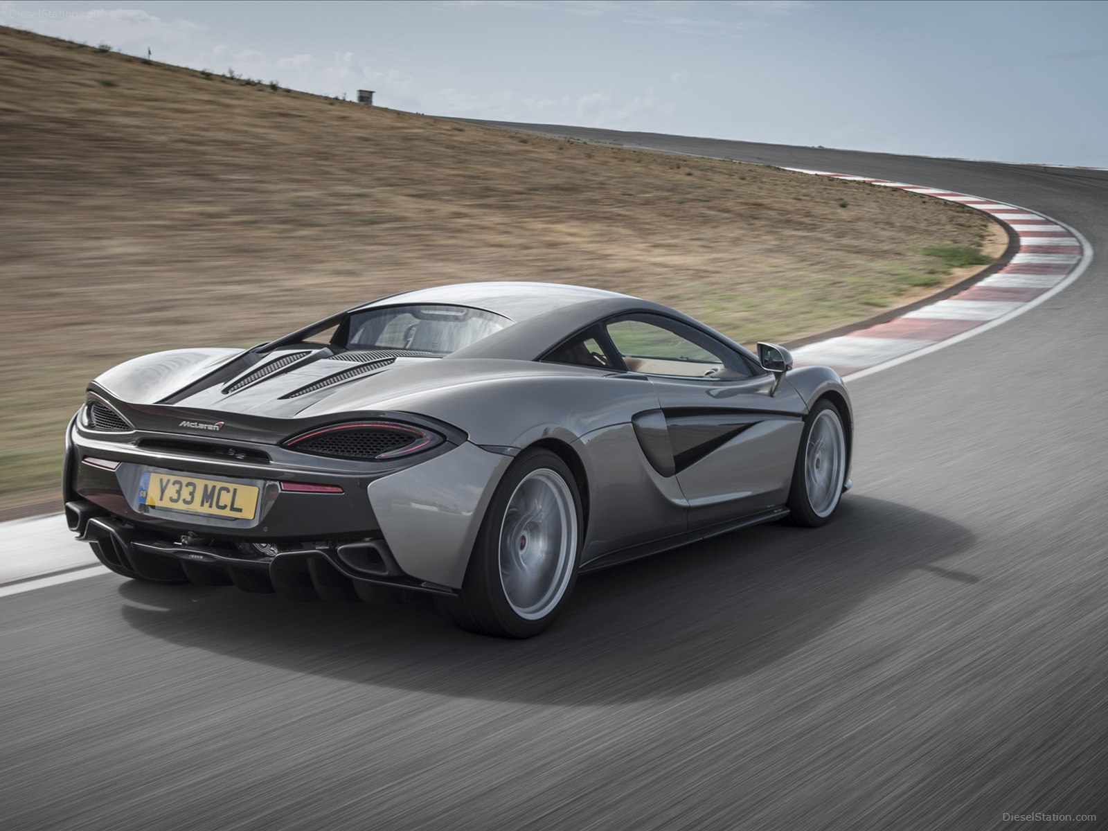 McLaren 570S Coupe 2016