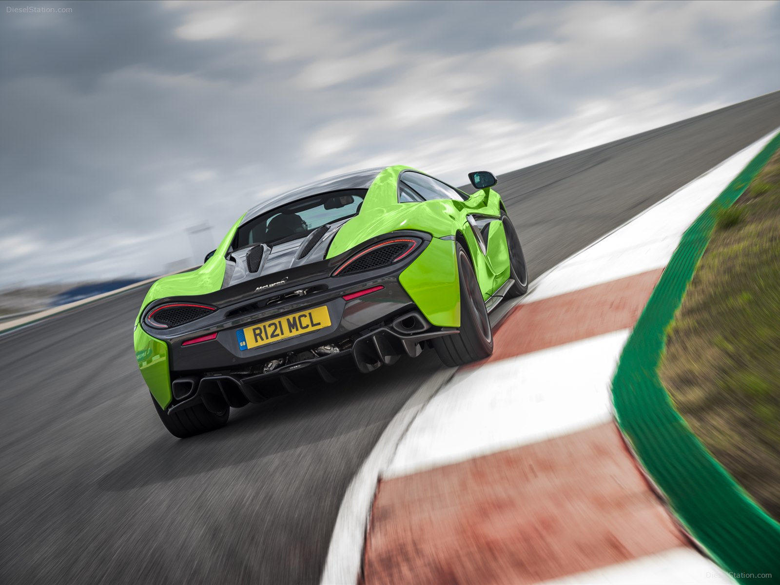 McLaren 570S Coupe 2016