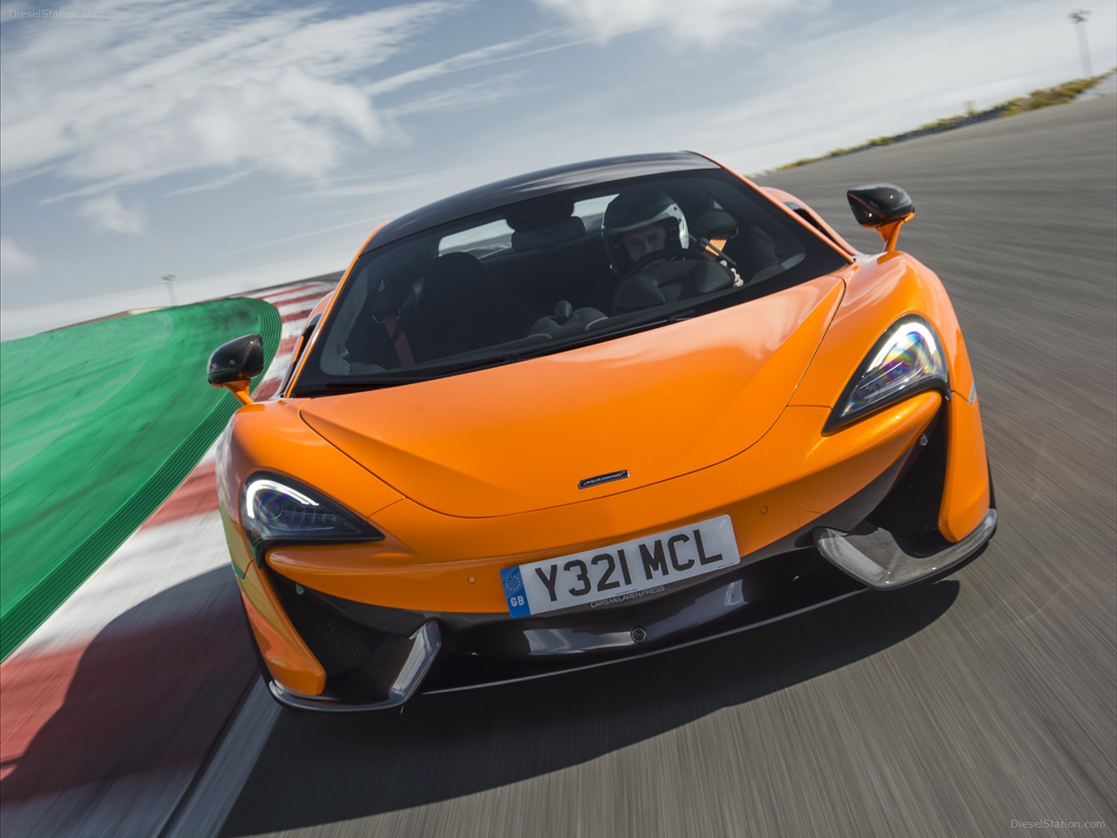 McLaren 570S Coupe 2016