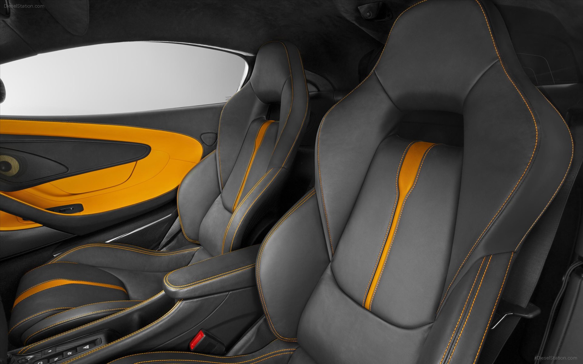McLaren 570S Coupe 2016