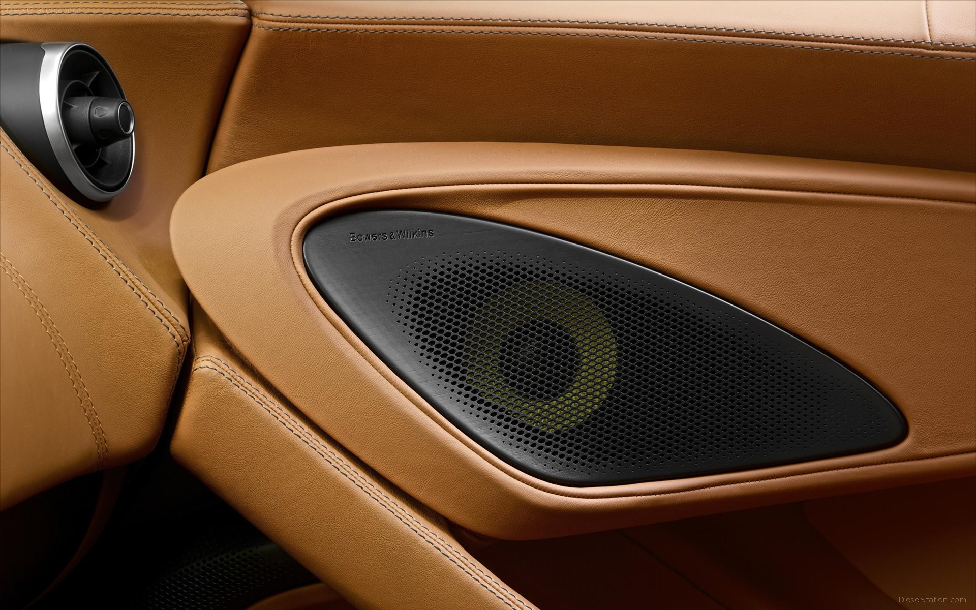 McLaren 570S Coupe 2016