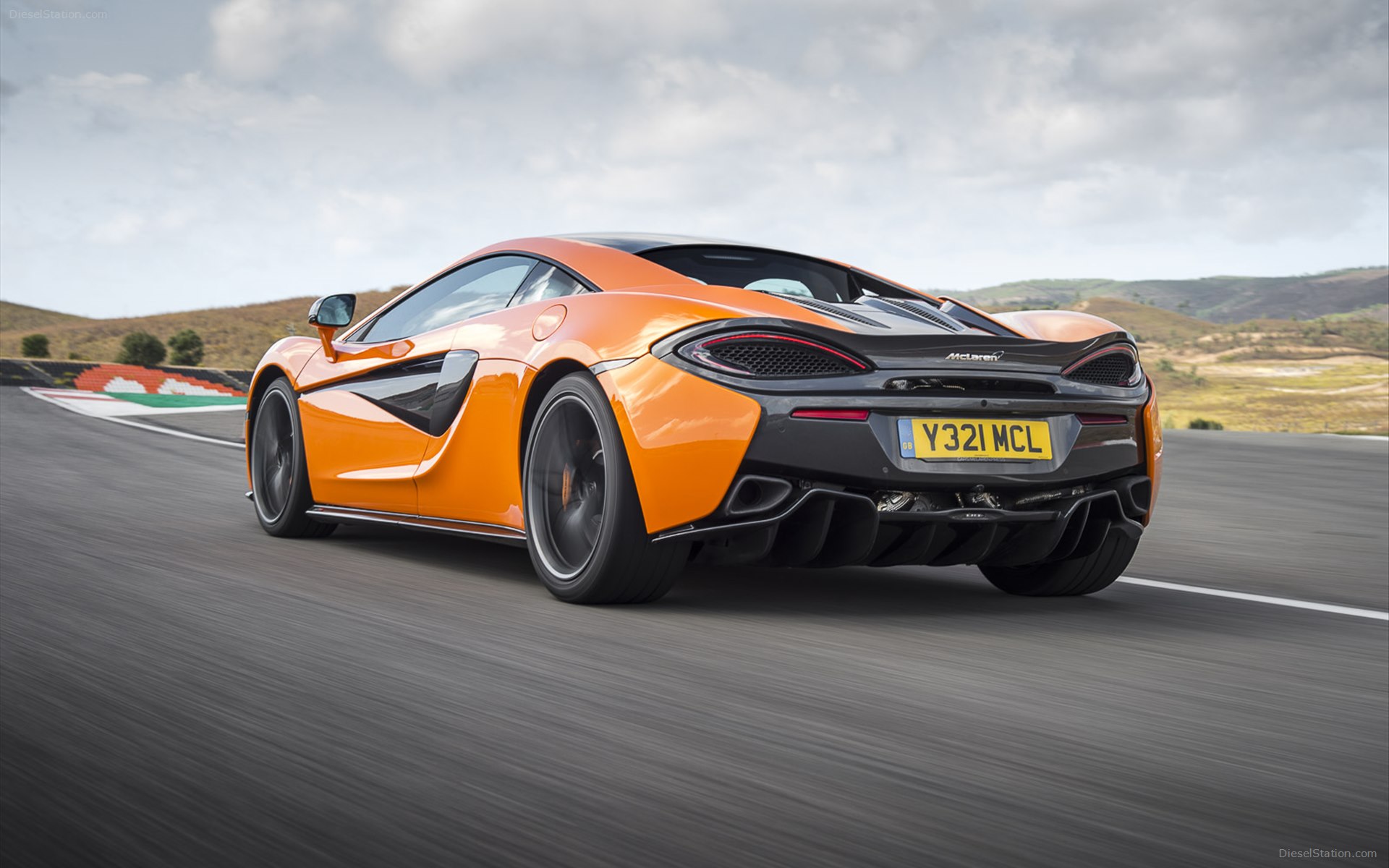McLaren 570S Coupe 2016