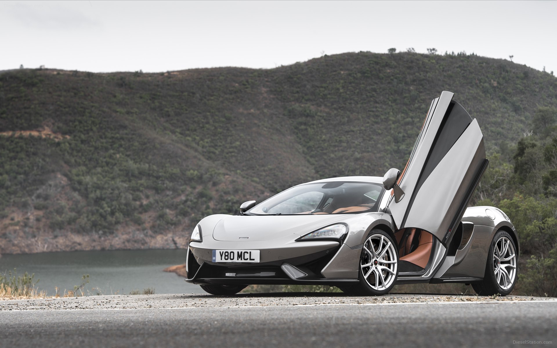 McLaren 570S Coupe 2016