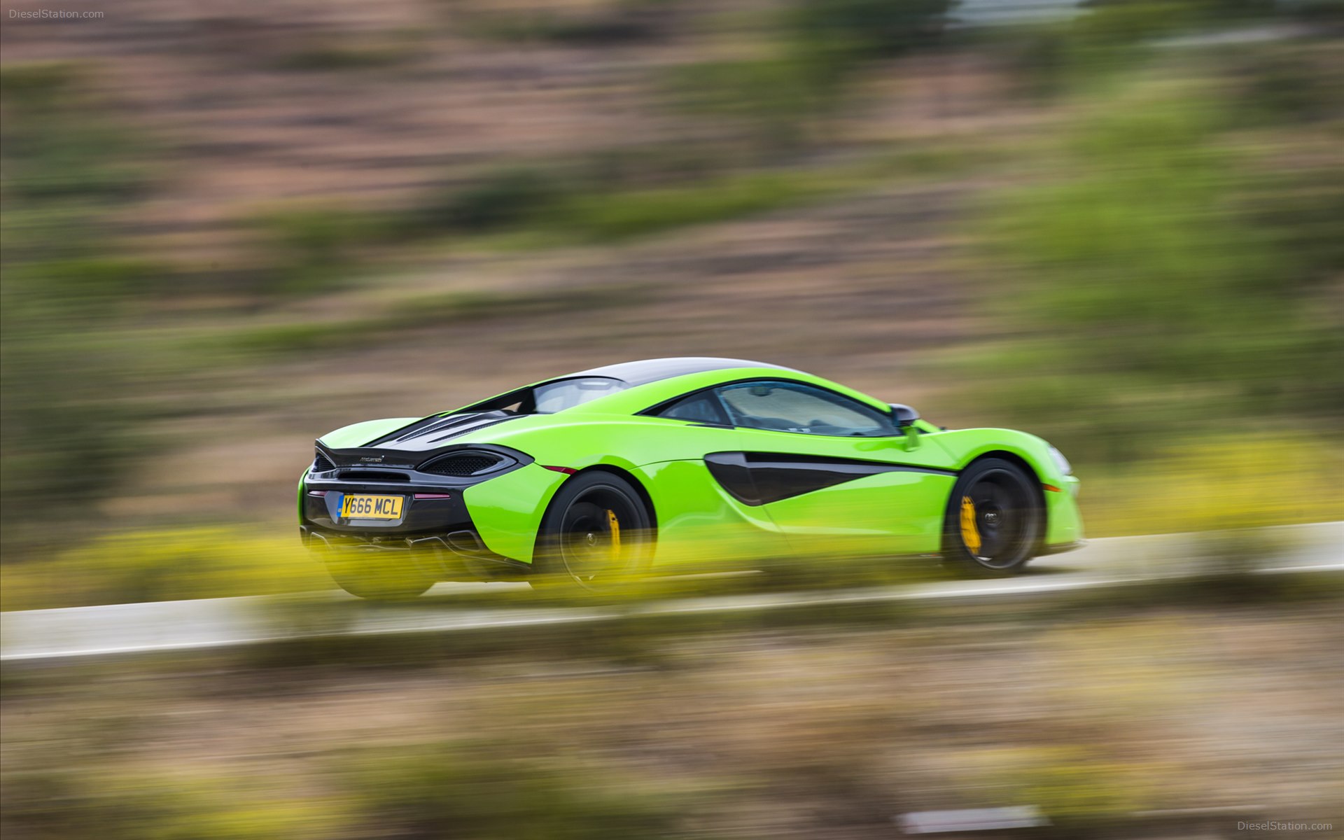 McLaren 570S Coupe 2016