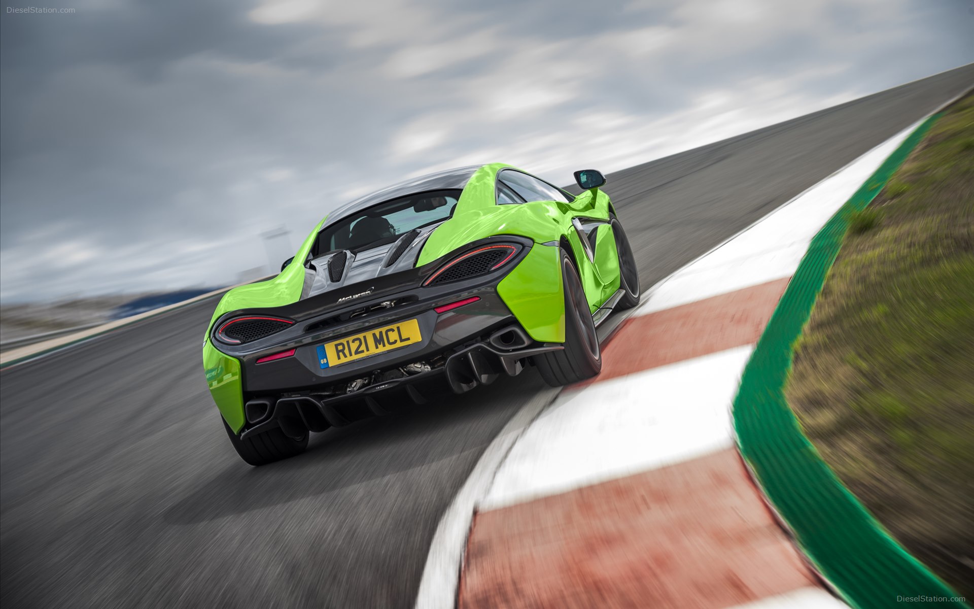 McLaren 570S Coupe 2016
