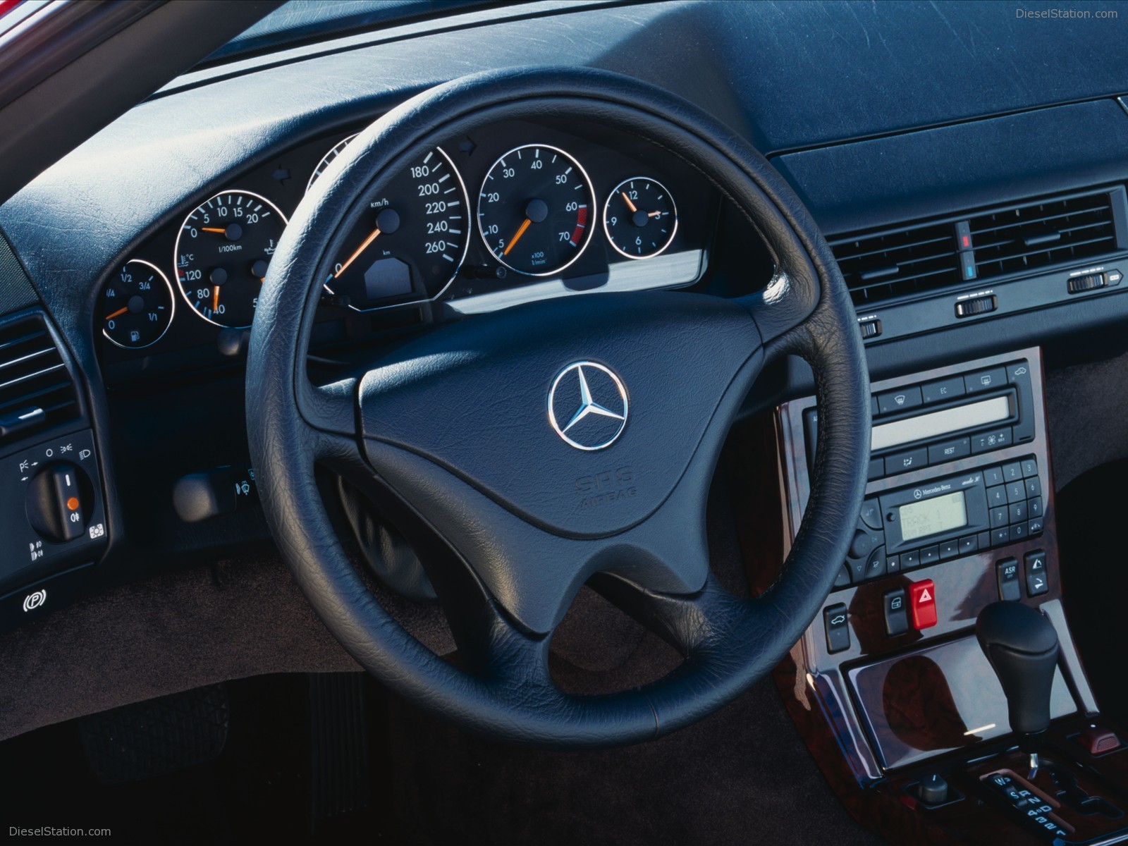 1989-2001 Mercedes-Benz SL R129