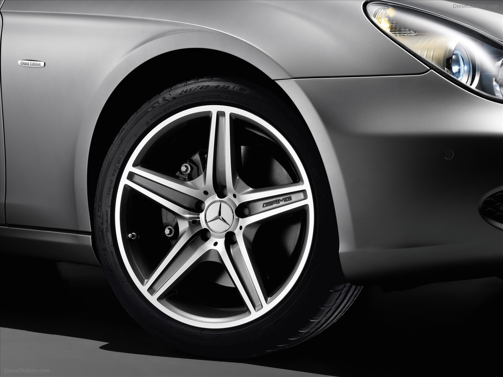2009 Mercedes Benz CLS Grand Edition