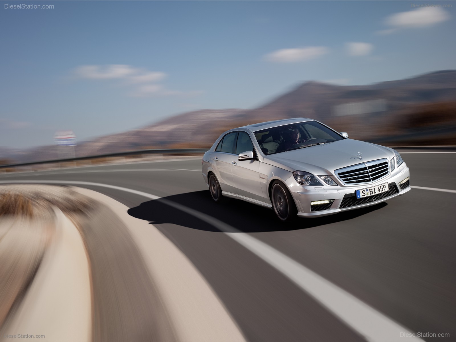 2009 Mercedes Benz E 63 AMG