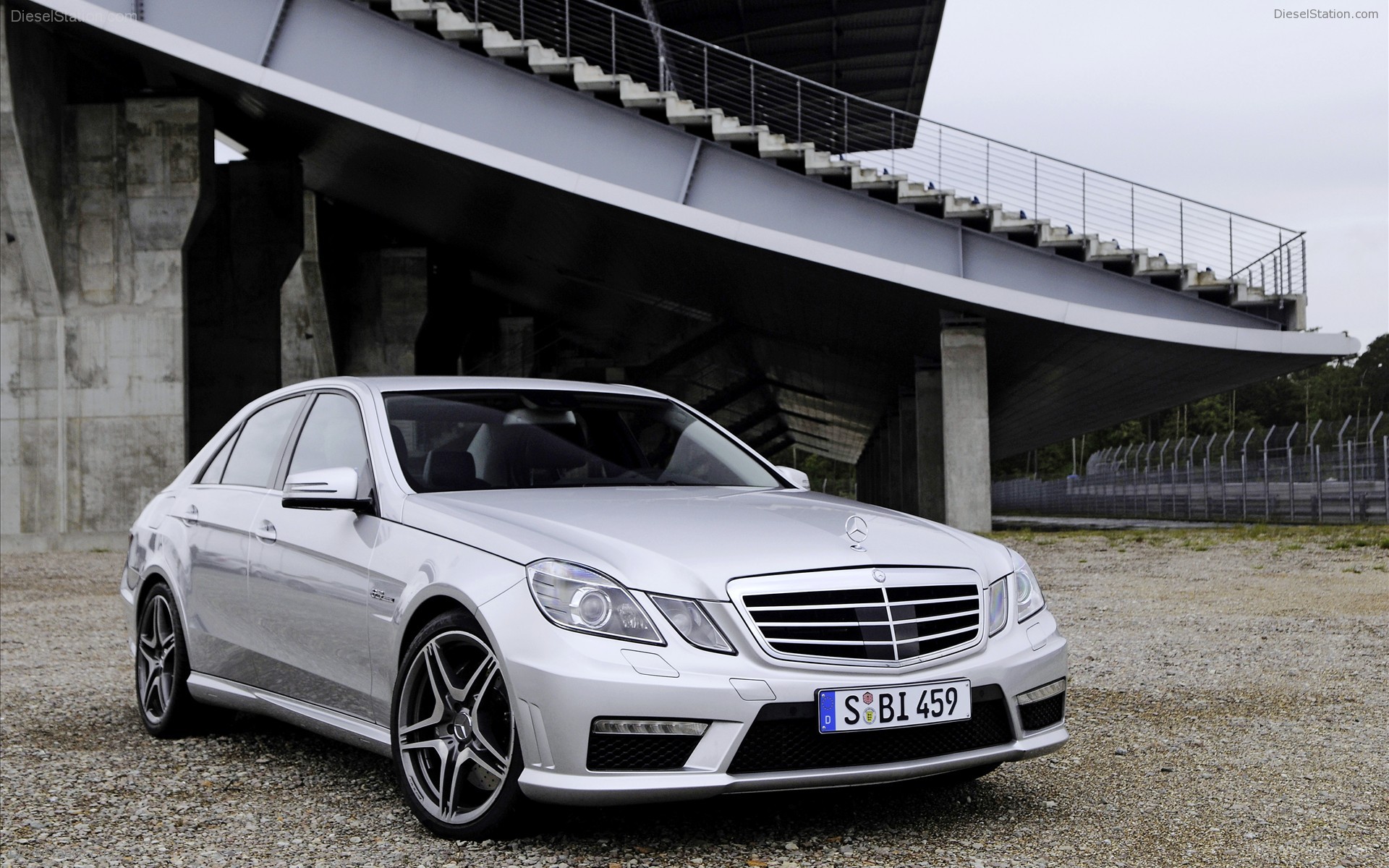 2009 Mercedes Benz E 63 AMG