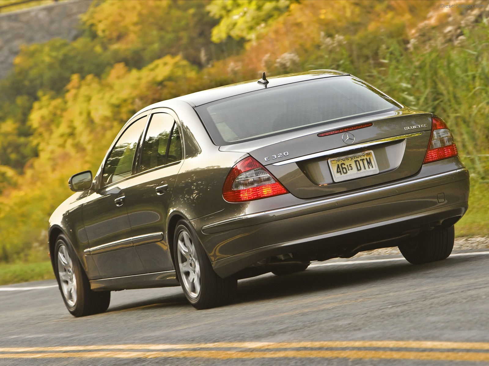 2009 Mercedes Benz E320 Bluetec