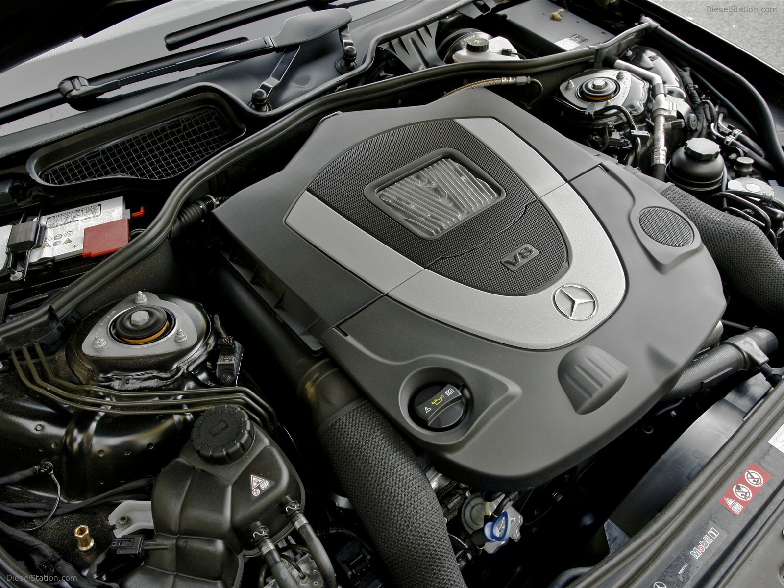 2009 Mercedes Benz S550 ENHANCED