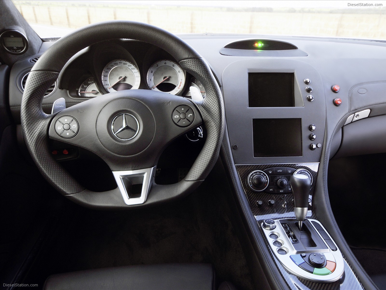 2009 Mercedes Benz SL63 AMG F1 Safety Car 2009 Mercedes Benz SL63 AMG F1 Safety Car