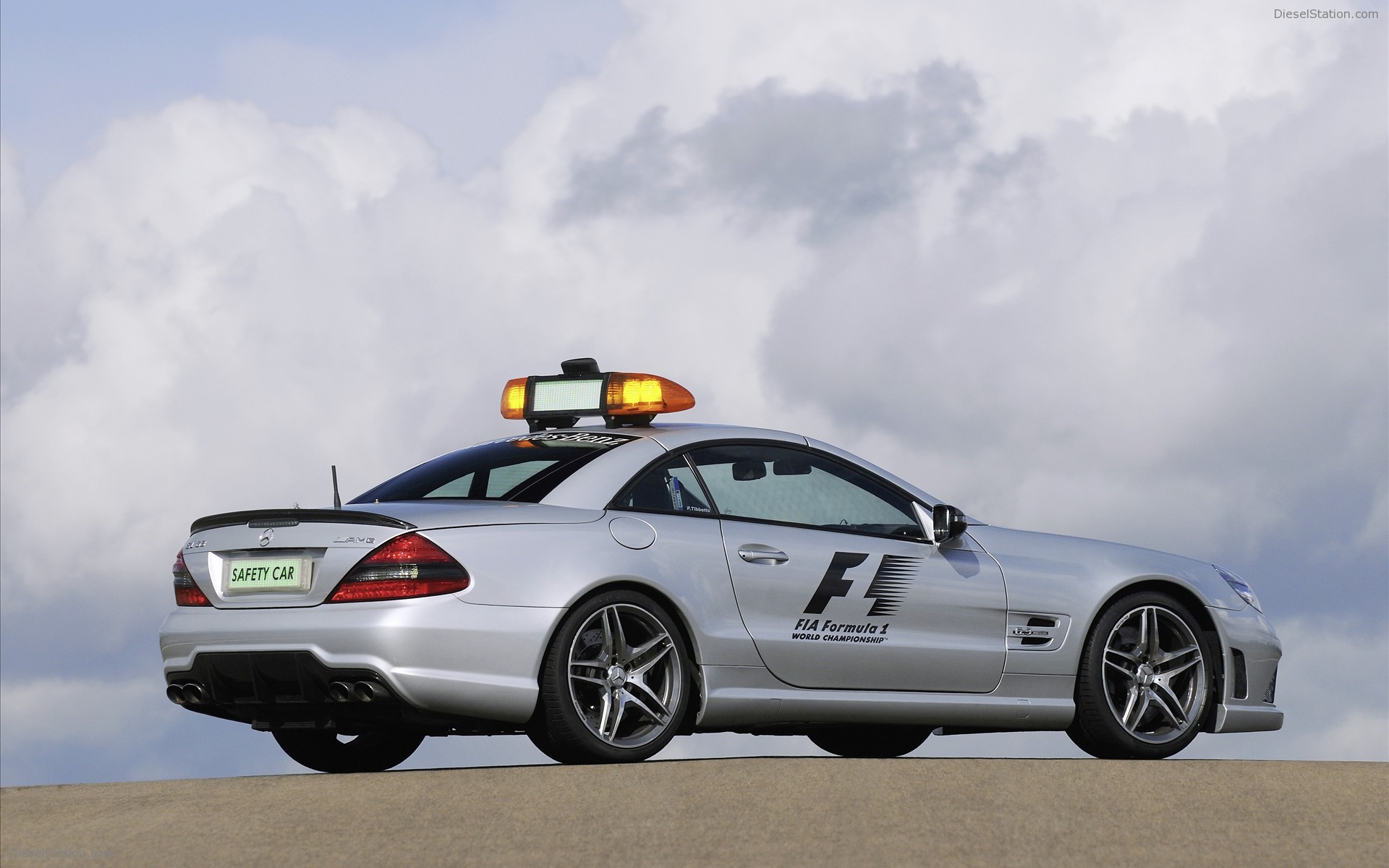 2009 Mercedes Benz SL63 AMG F1 Safety Car