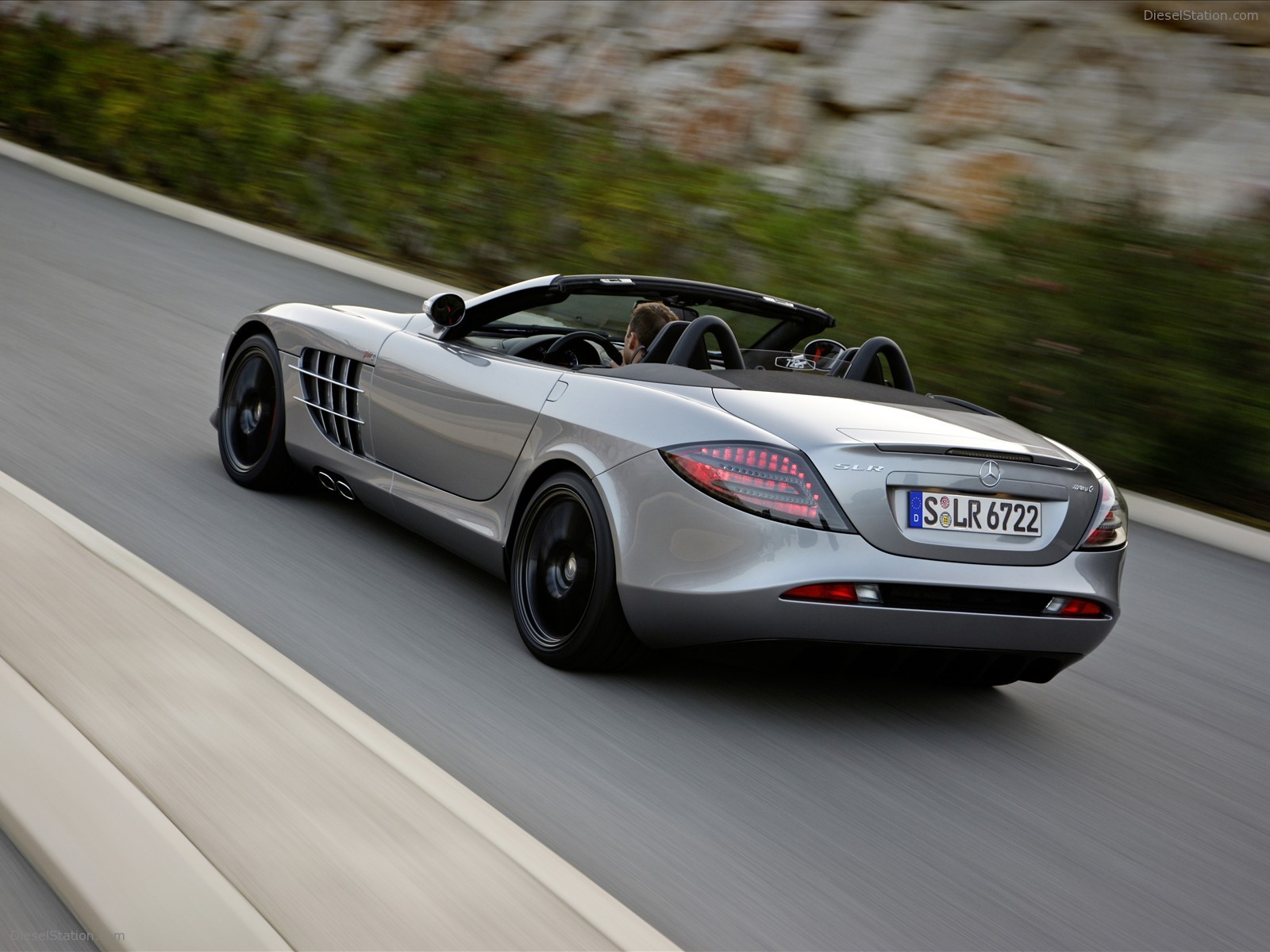 2009 Mercedes Benz SLR Mclaren Roadster 722 S 2009 Mercedes Benz SLR Mclaren Roadster 722 S