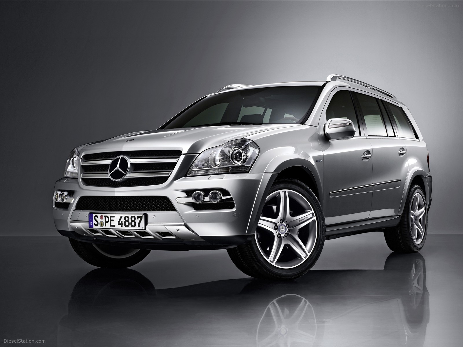 2009 Mercedes Benz SUV Campaign