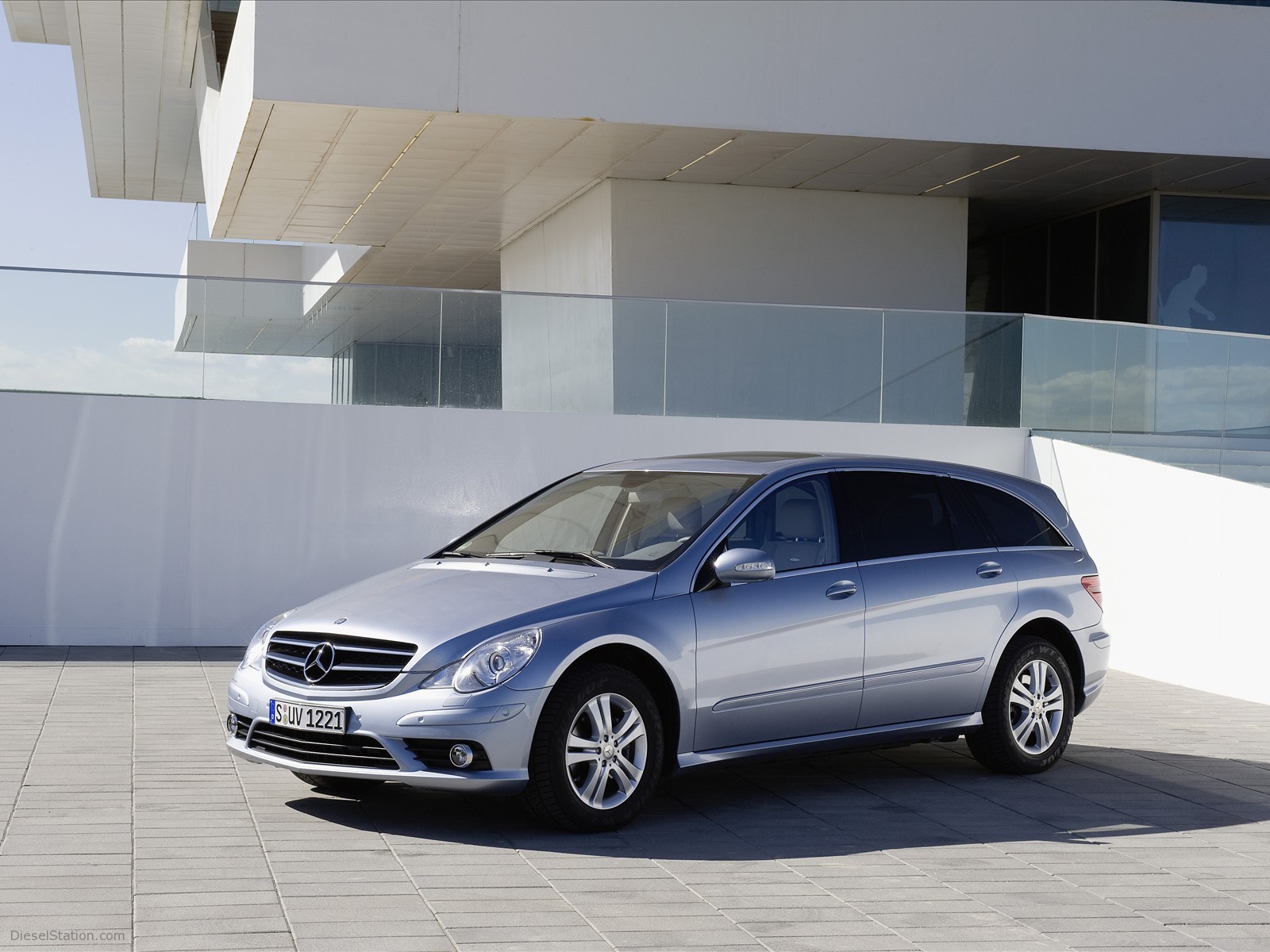2009 Mercedes Benz SUV Campaign