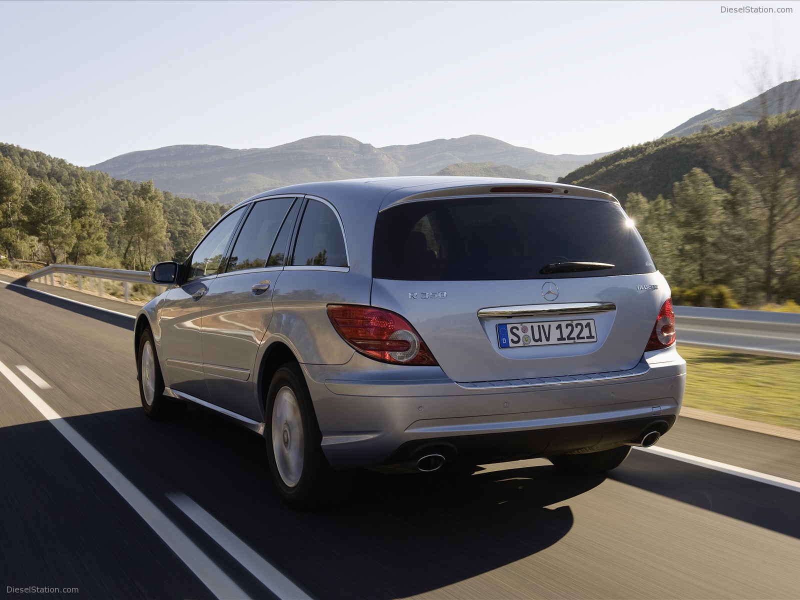 2009 Mercedes Benz SUV Campaign