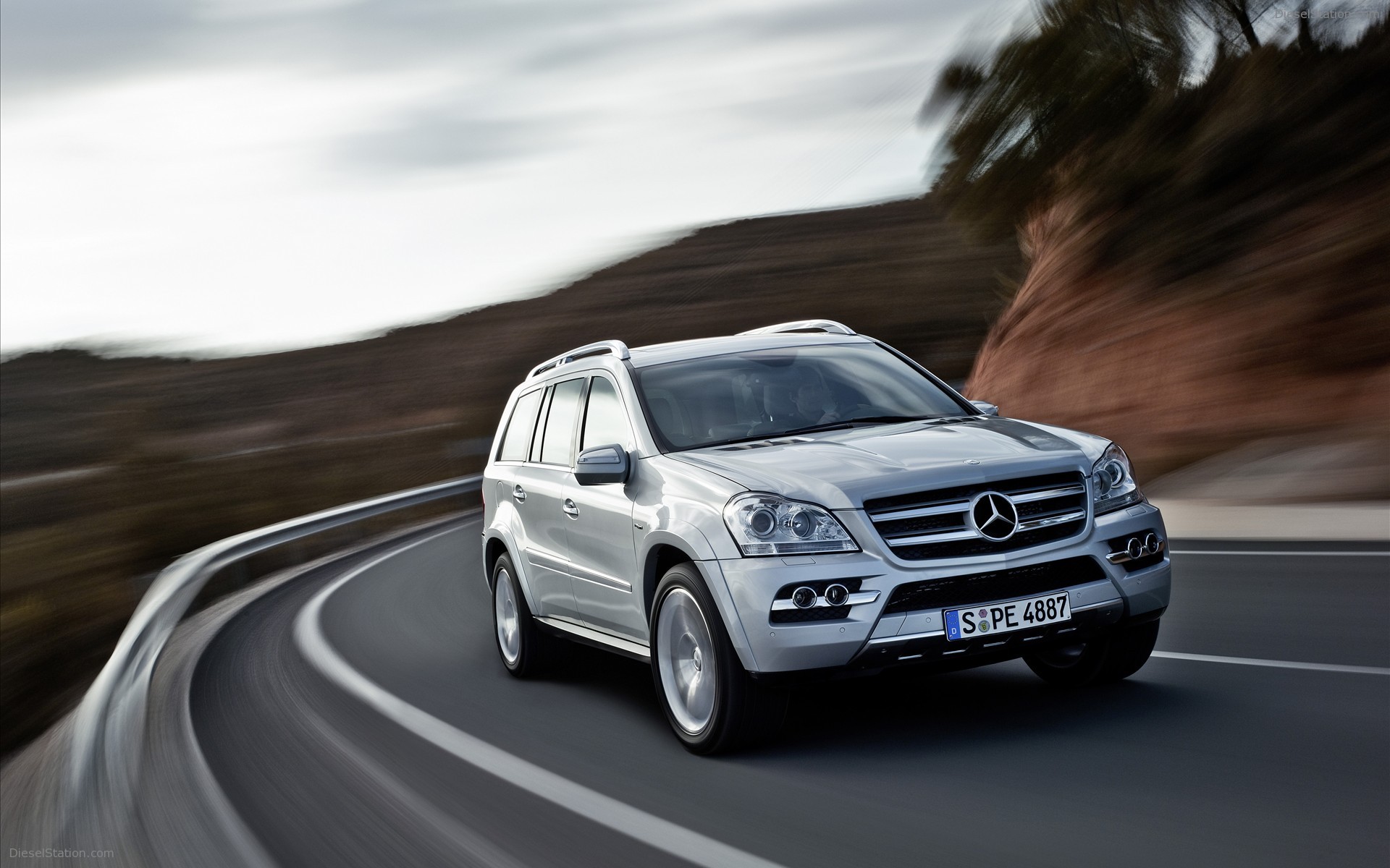 2009 Mercedes Benz SUV Campaign