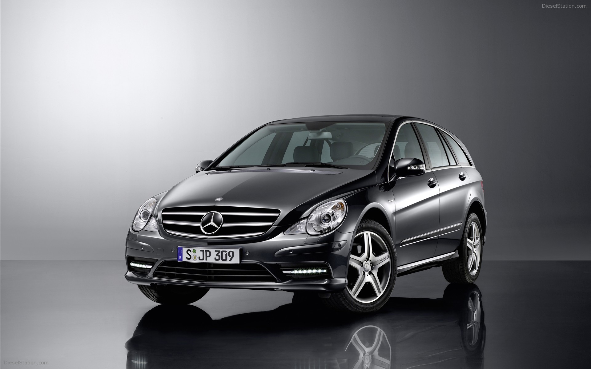 2009 Mercedes Benz SUV Campaign
