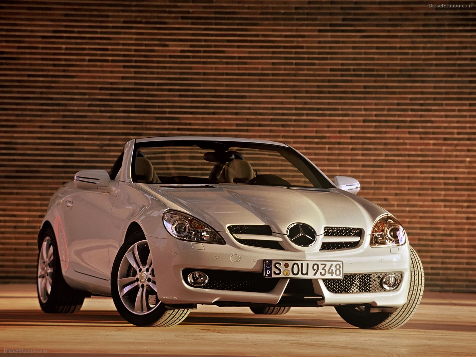 2009 Mercedes SLK Wallpapers