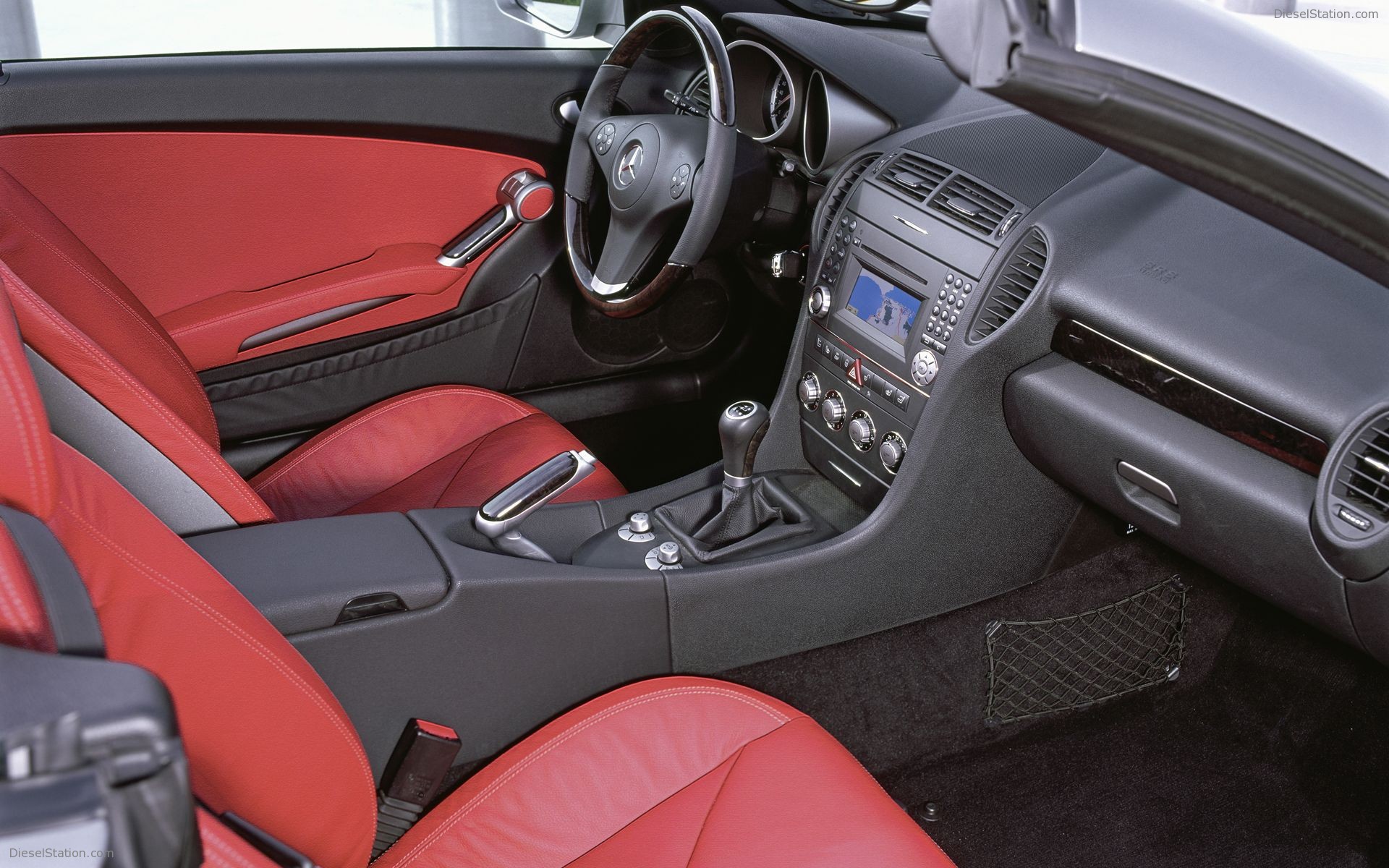 2009 Mercedes SLK Wallpapers