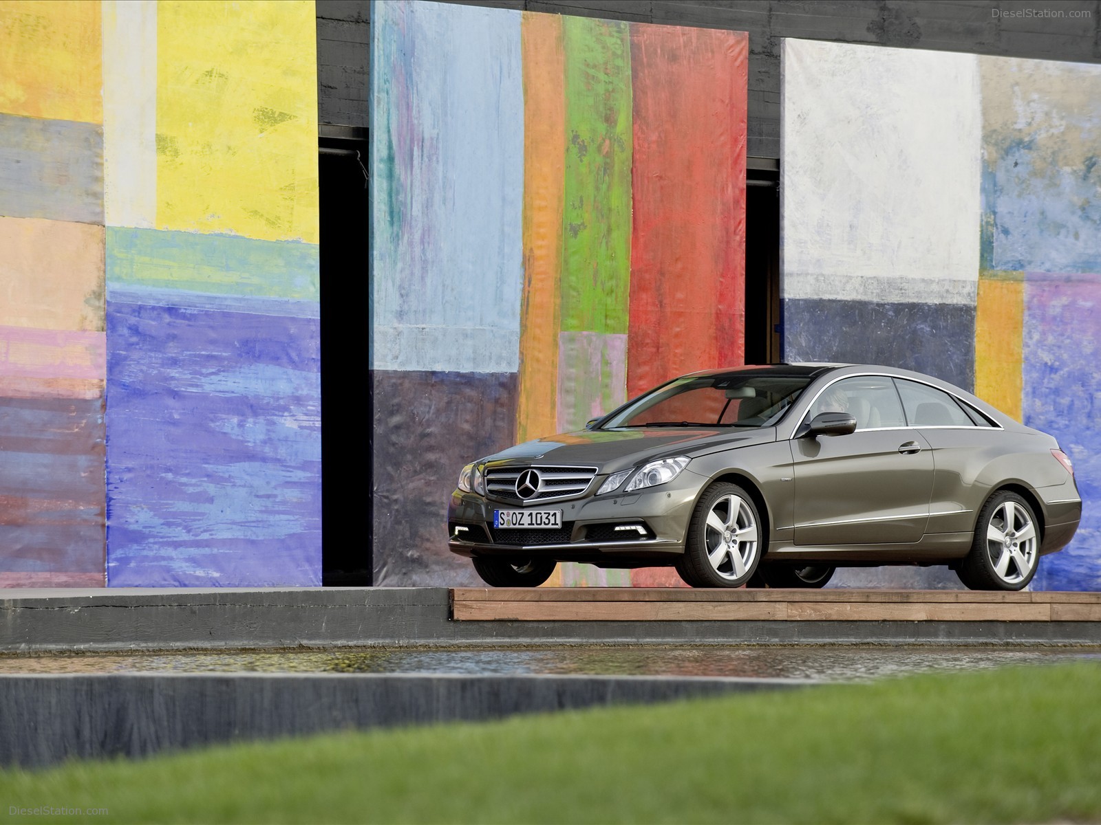 2010 Mercedes Benz E Class Coupe