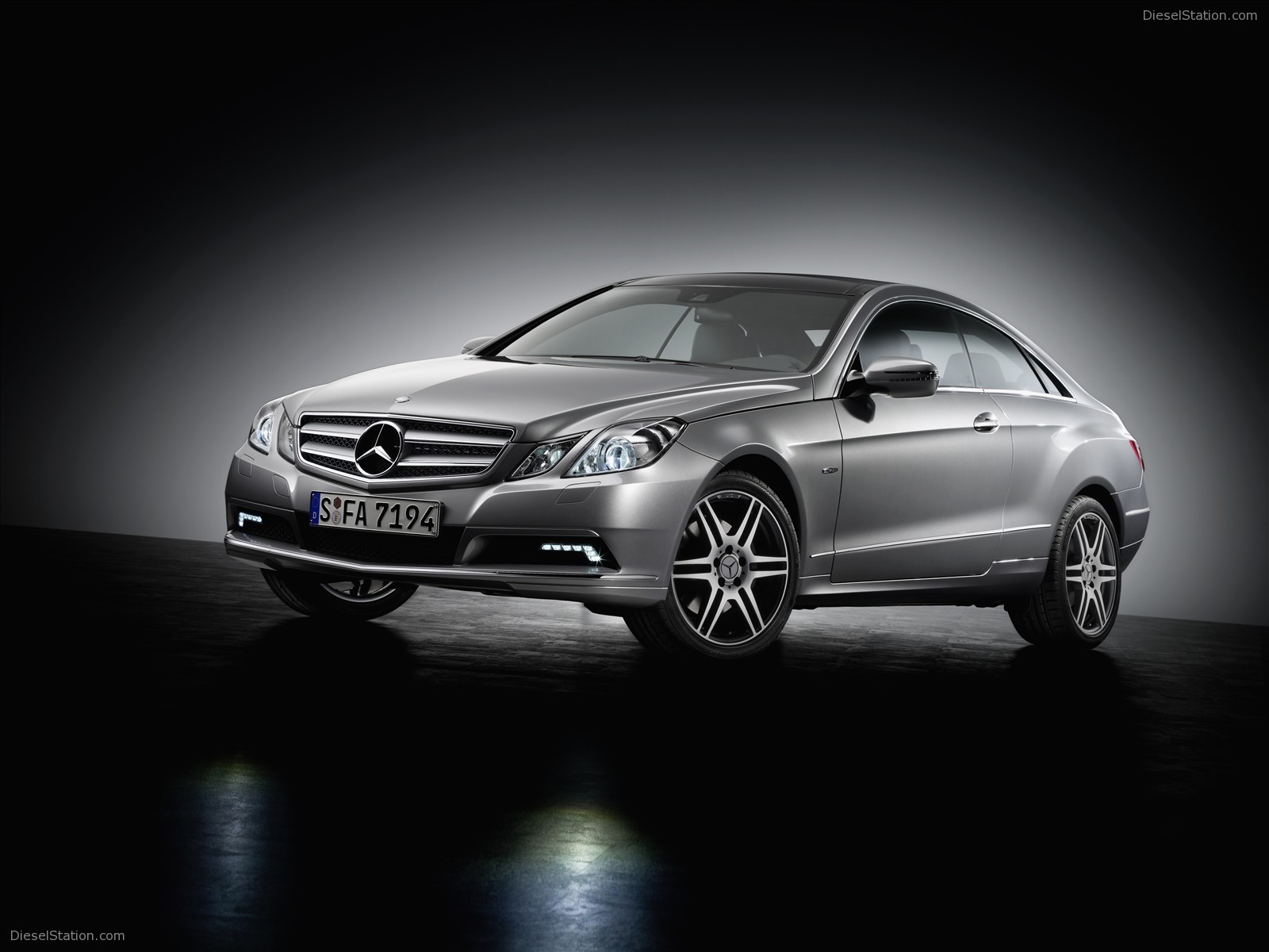 2010 Mercedes Benz E Class Coupe