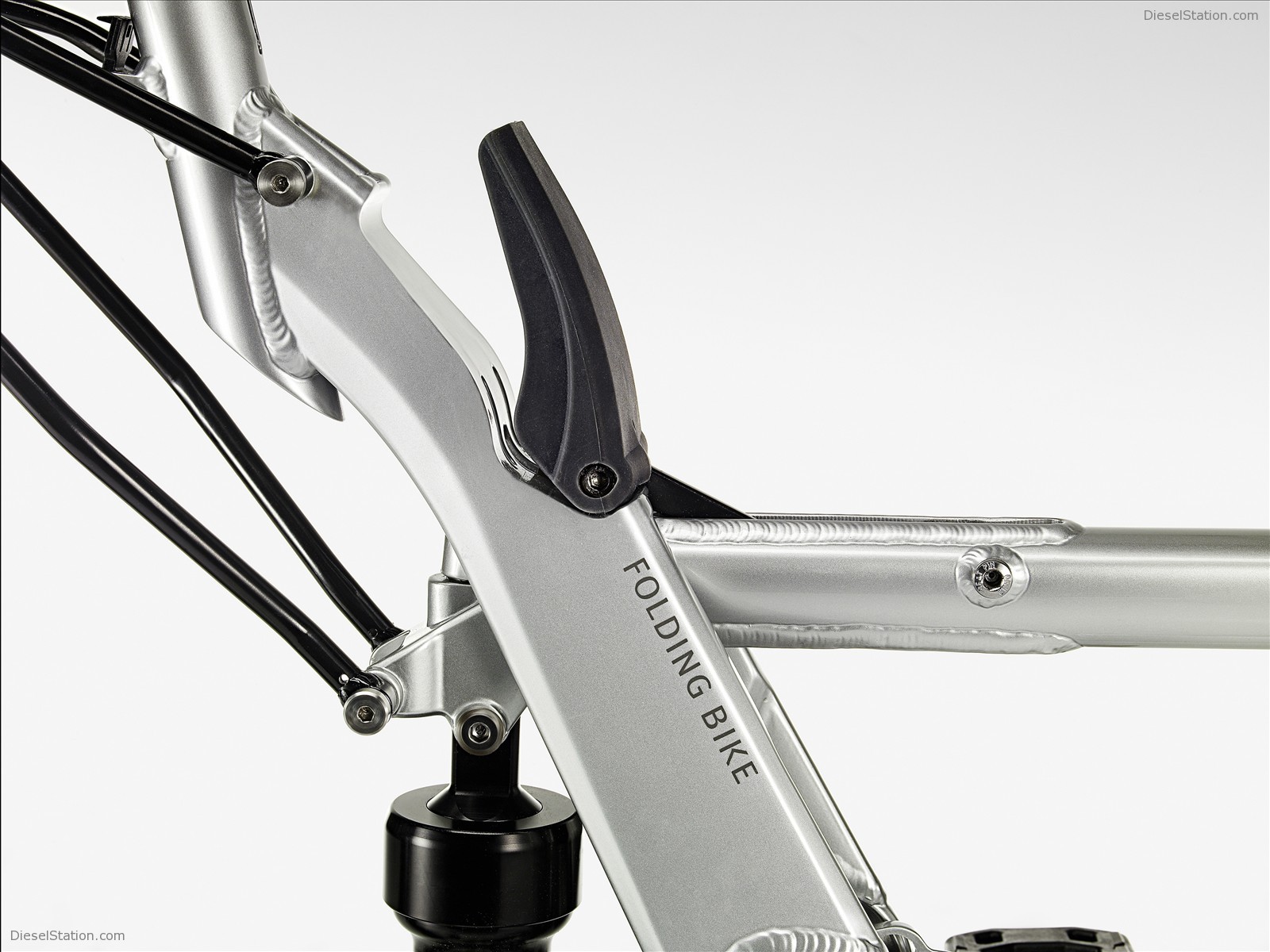Mercedes introduces new range of bicycles Mercedes introduces new range of bicycles