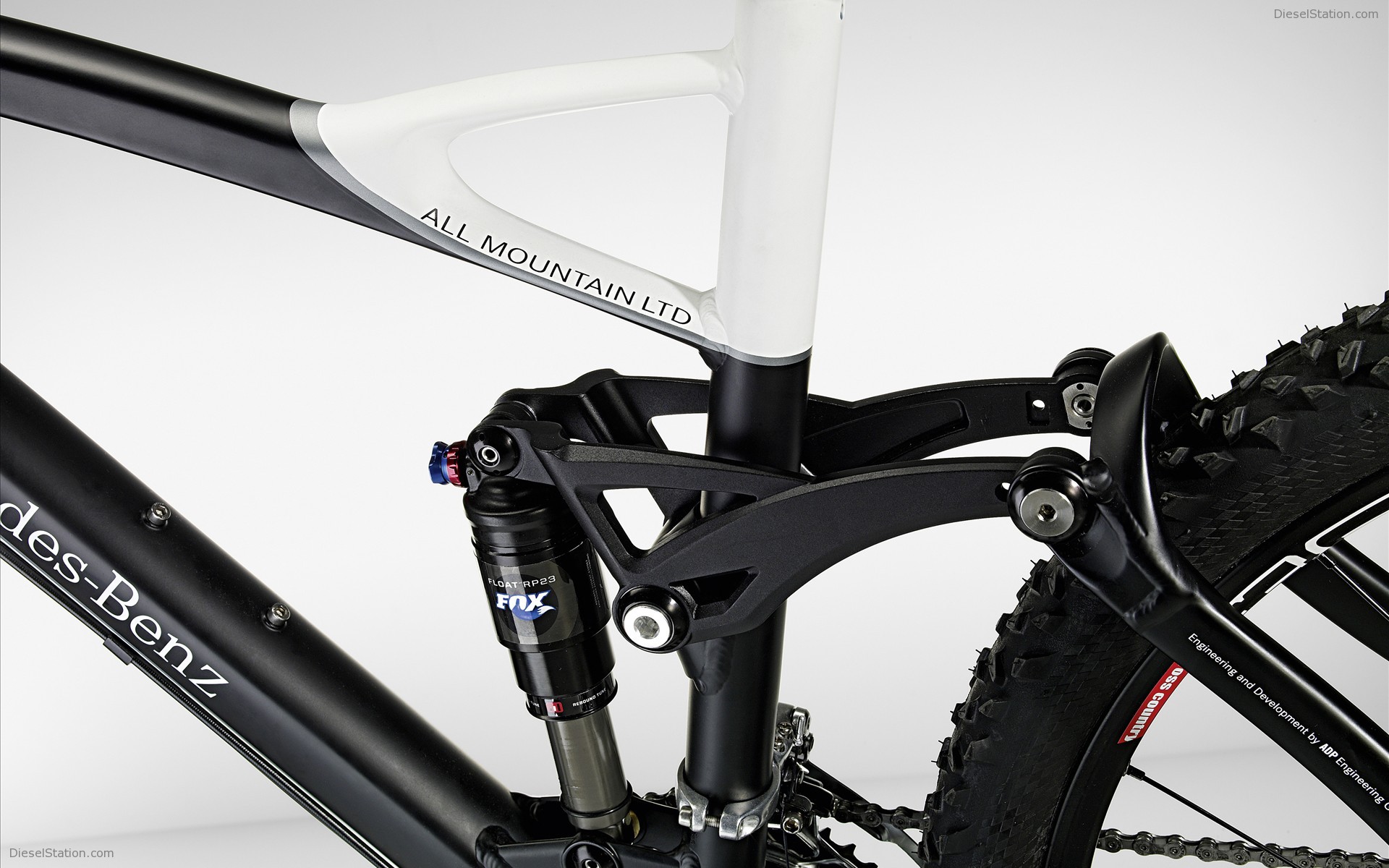 Mercedes introduces new range of bicycles