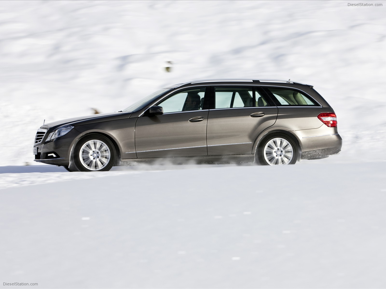 2010 Mercedes-Benz E-Class 4Matic