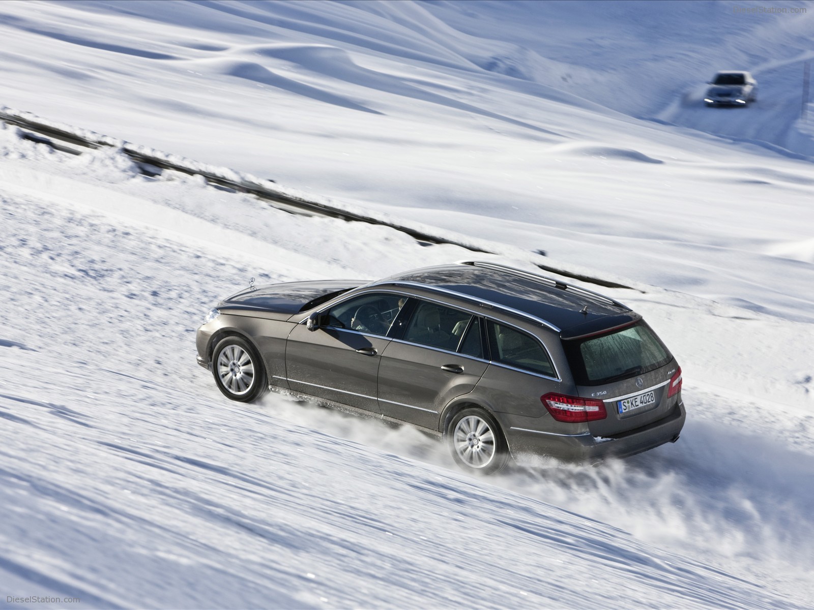 2010 Mercedes-Benz E-Class 4Matic