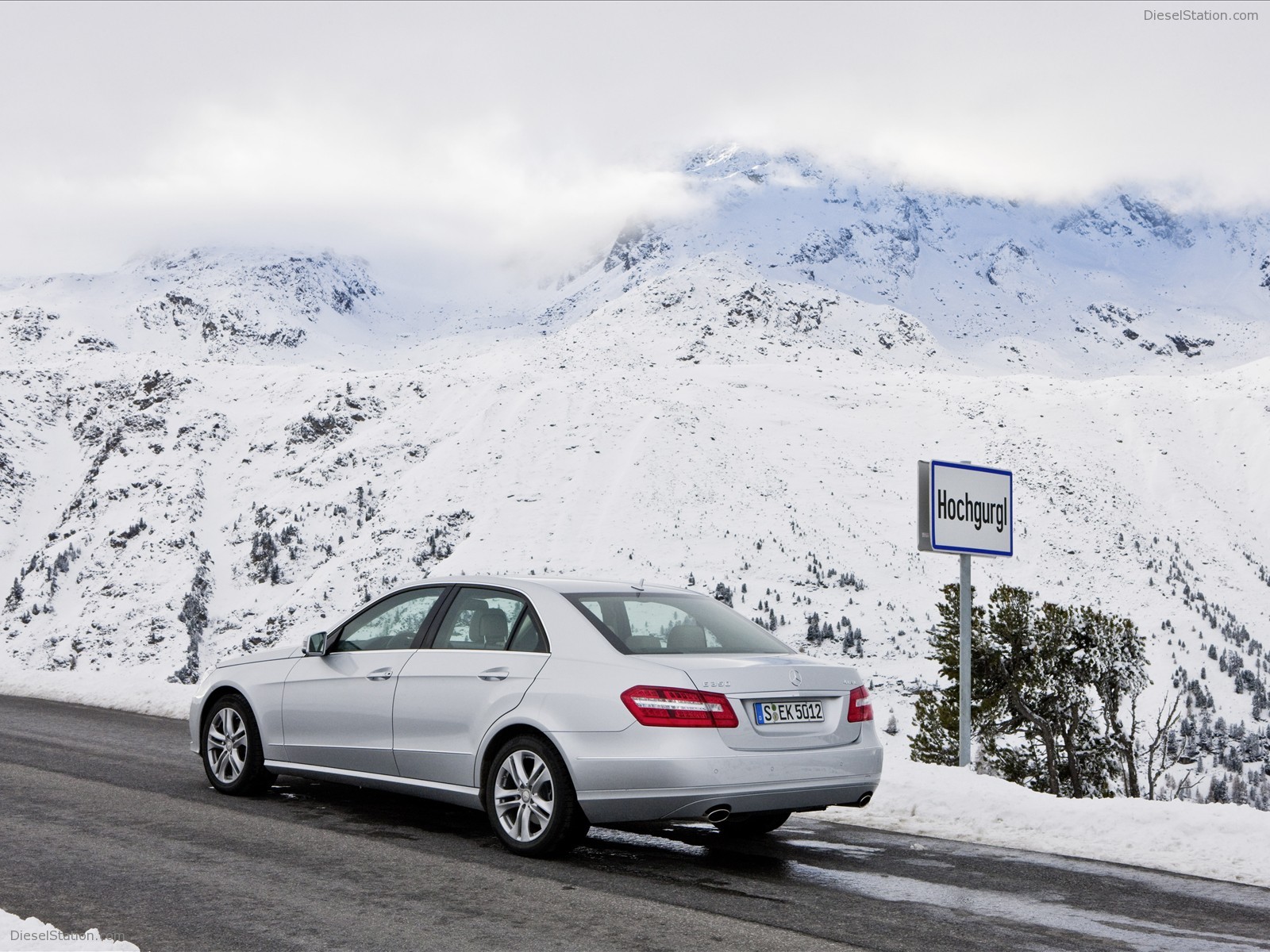 2010 Mercedes-Benz E-Class 4Matic