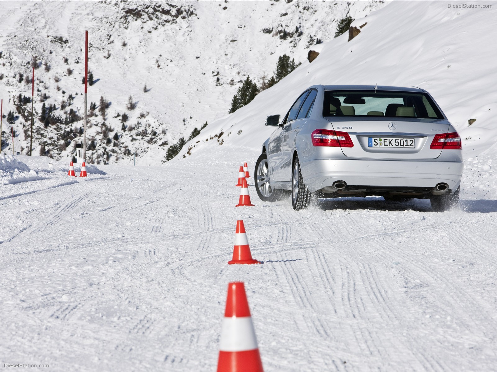 2010 Mercedes-Benz E-Class 4Matic