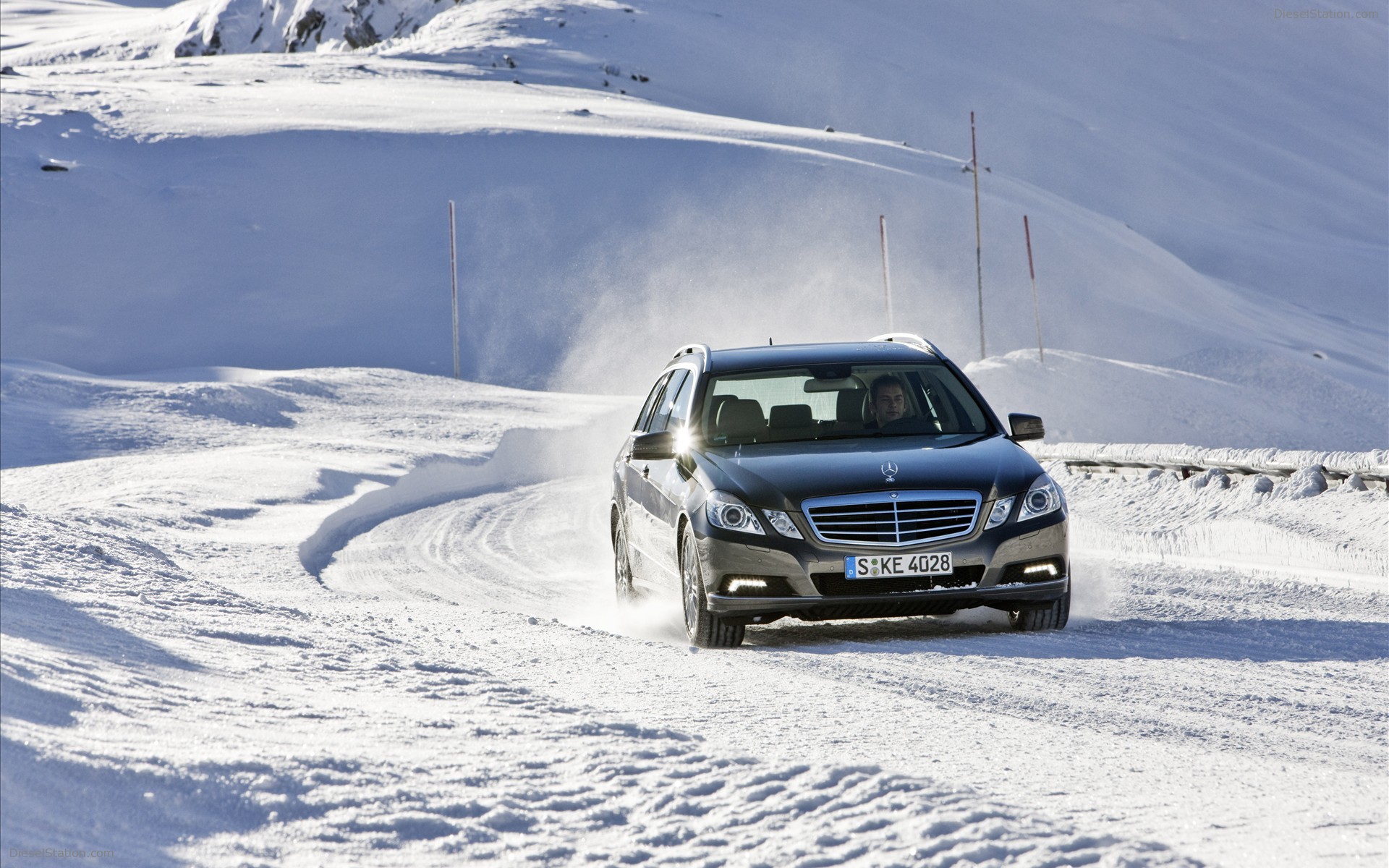 2010 Mercedes-Benz E-Class 4Matic