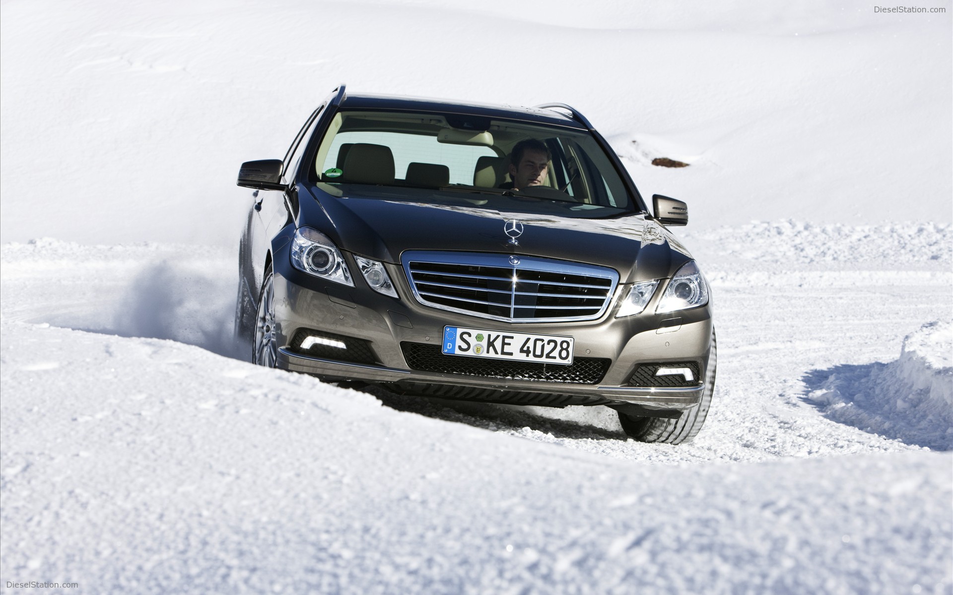 2010 Mercedes-Benz E-Class 4Matic
