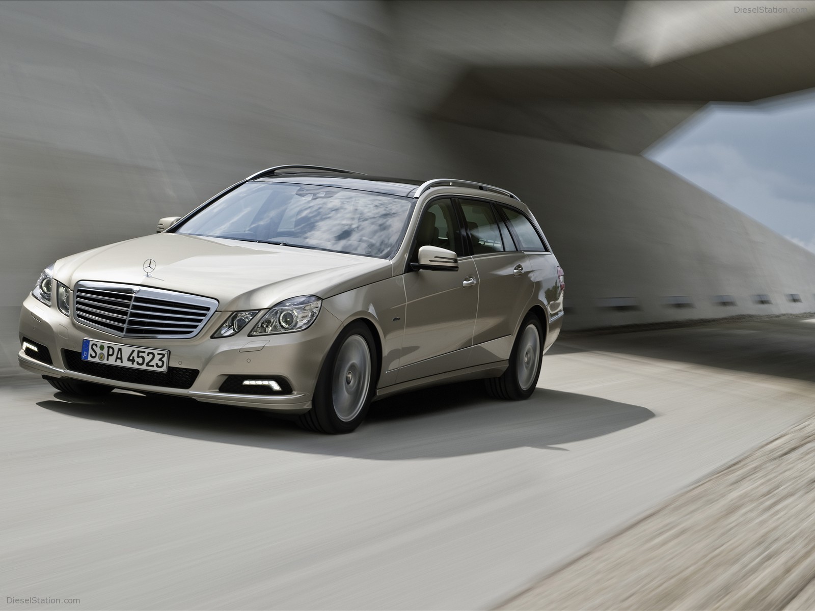 2010 Mercedes-Benz E-Class Estate