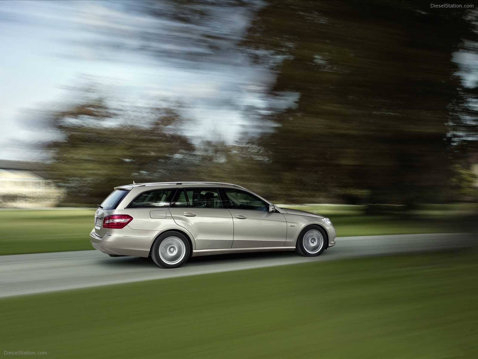 2010 Mercedes-Benz E-Class Estate