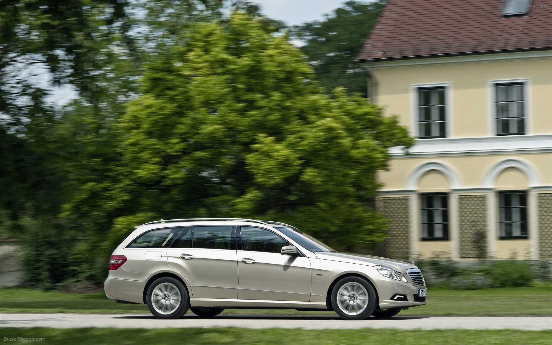 2010 Mercedes-Benz E-Class Estate