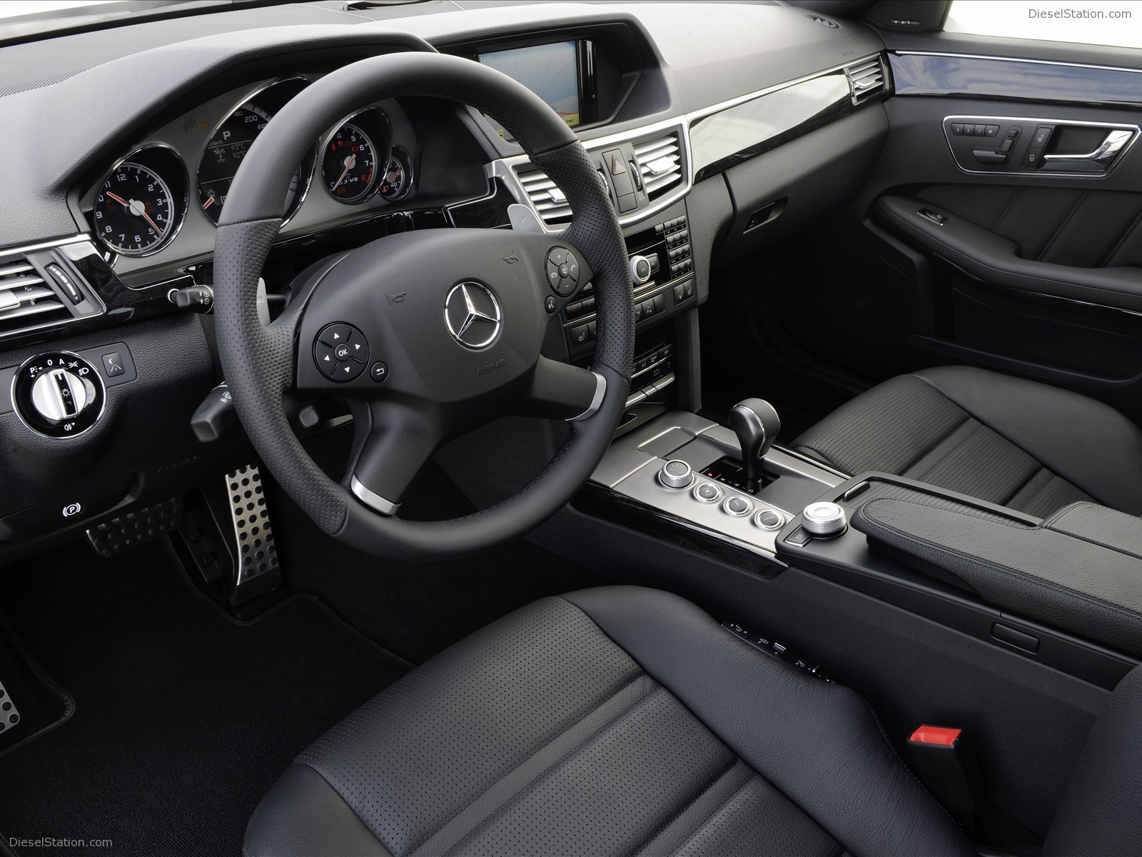 2010 Mercedes Benz E63 AMG