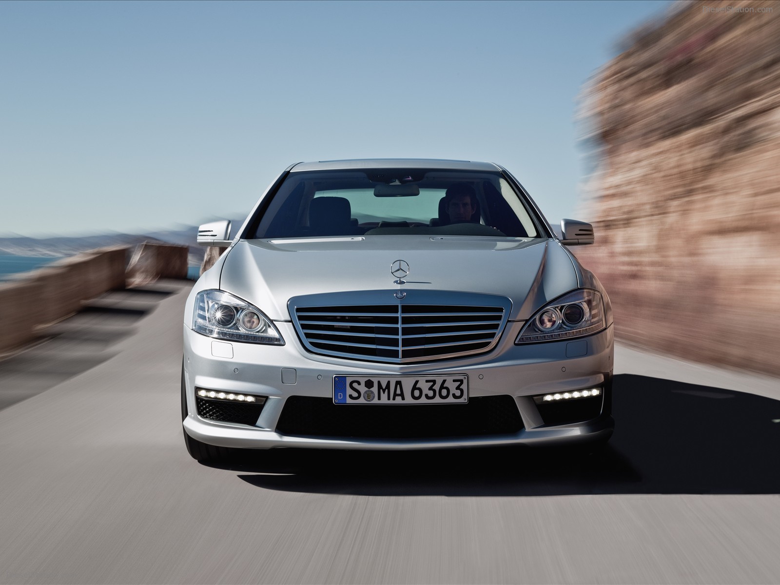 2010 Mercedes Benz S63 AMG