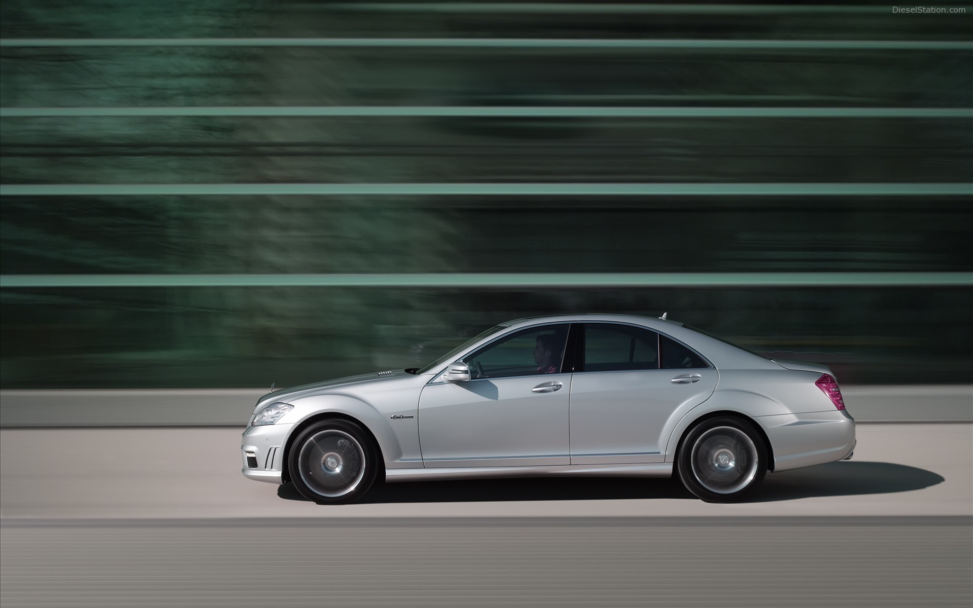 2010 Mercedes Benz S63 AMG